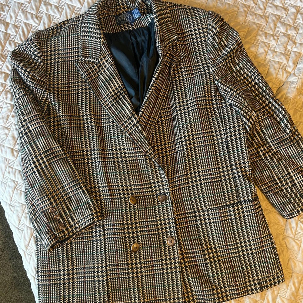 Jennifer Moore Houndstooth Blazer with Black and Tan